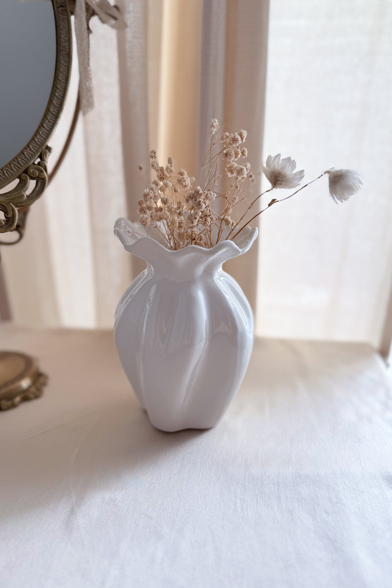 H 14.5 cm × W 9.5 cm