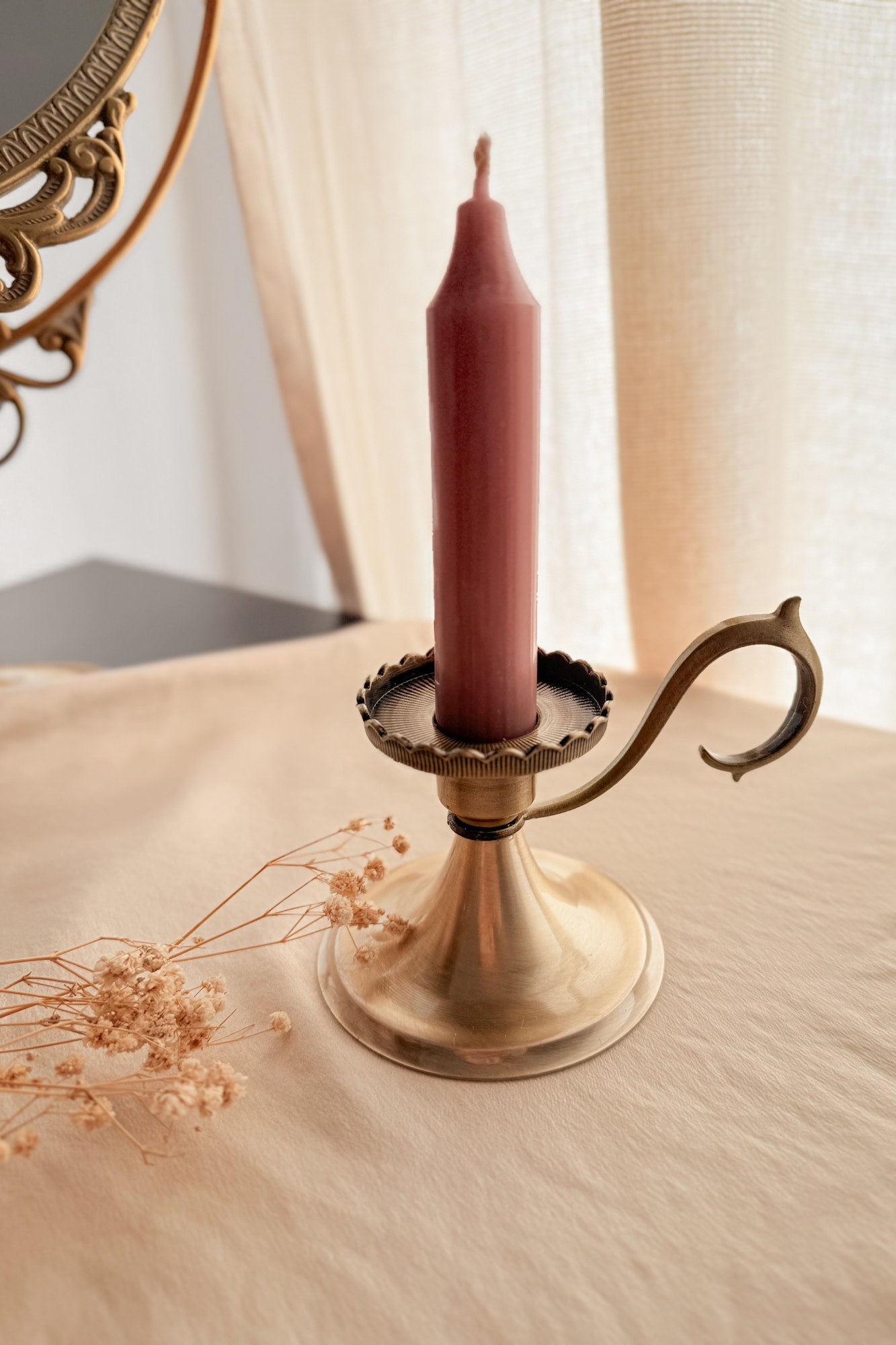 H 7 cm × W 8.3 cm